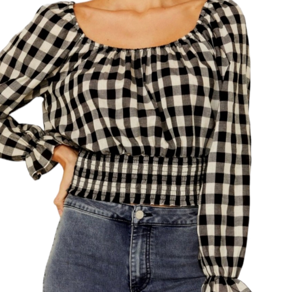 BEYOND THE RADAR Black White Gingham Plaid Print Smocked Long Sleeve Top Medium